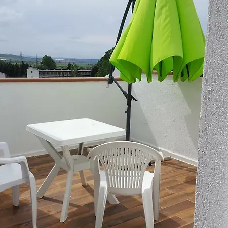 Beautiful Penthouse 아파트 써니비치